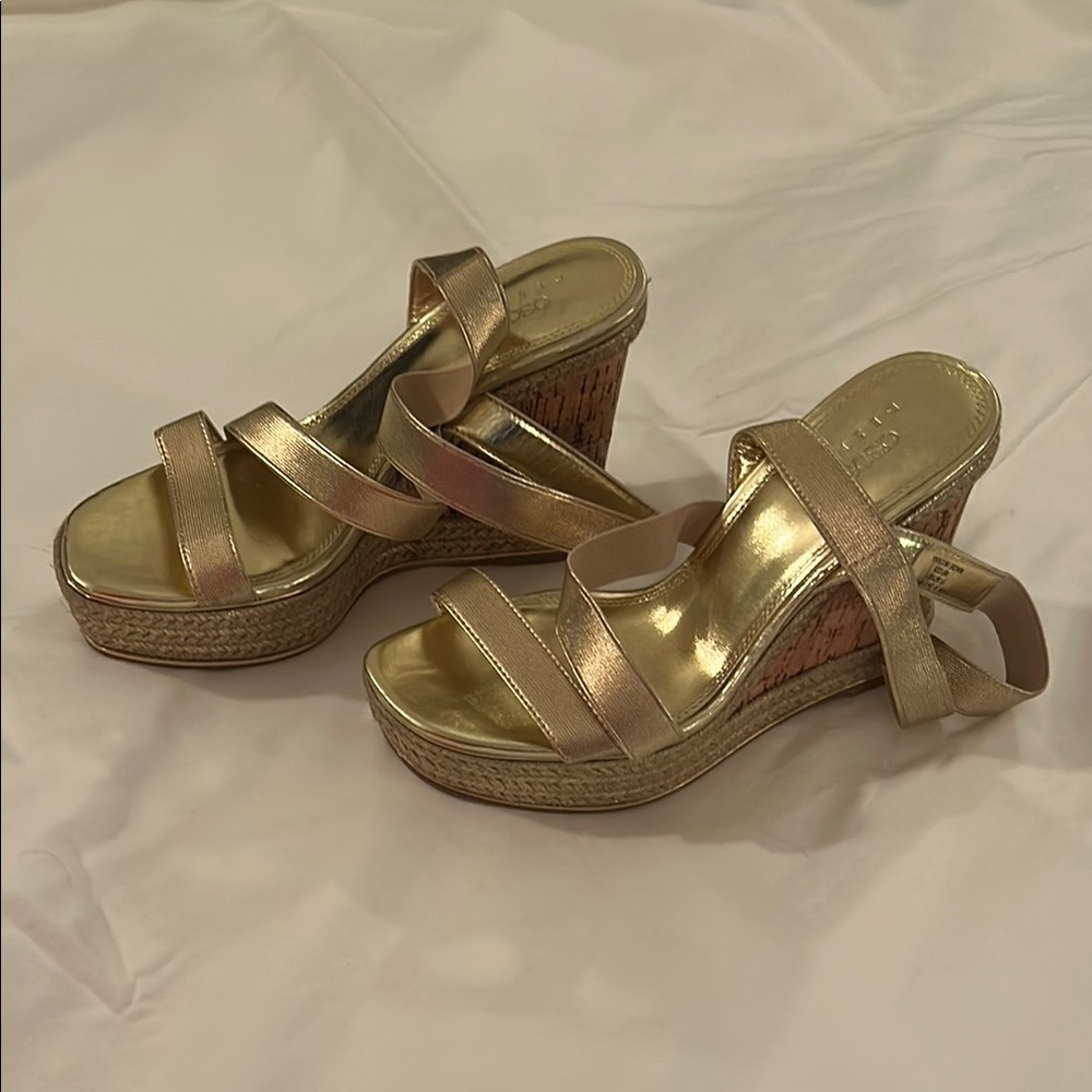 ASOS Design Trinity Elastic Strappy Gold Wedge Sandals - Picture 3 of 6
